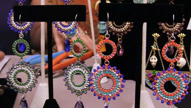 Beadaholique Live Class: Statement Earrings