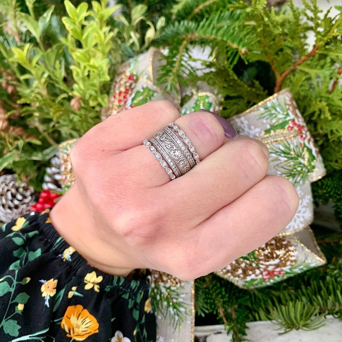 Marquise Stackable Band