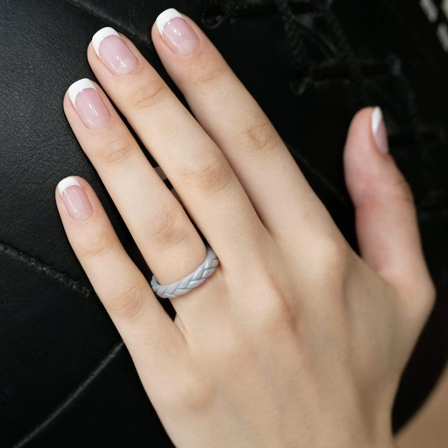 Rings for Women - Thin Stackable - Leaves Style